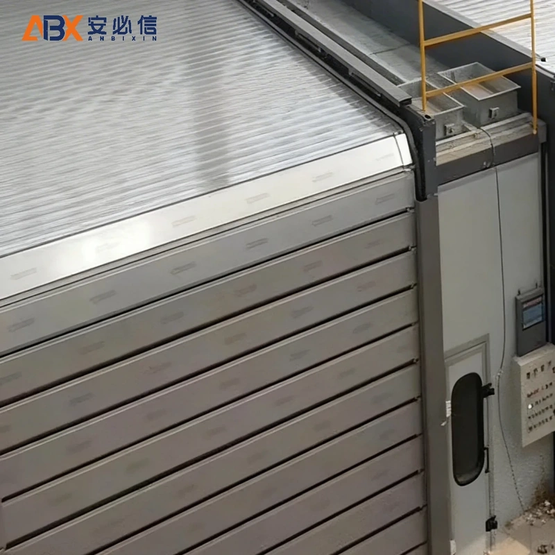 新乡市金属快速门